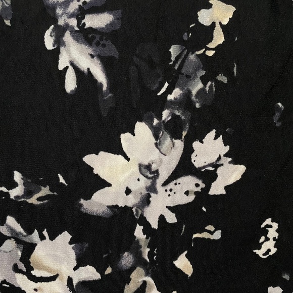 Daisy Fuentes Petites Mini Dress Empire Waist A-Line Floral Black White SP PS - Picture 13 of 15